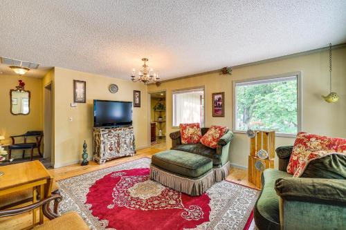 Eureka Springs Historic District Casa | Eureka Springs Rental - Walk to Downtown!