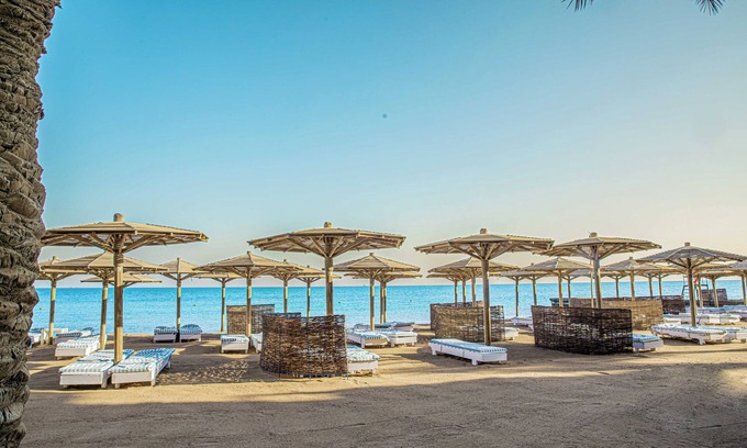 Al Ahyaa Hotel | Eurotel Palm Beach Resort