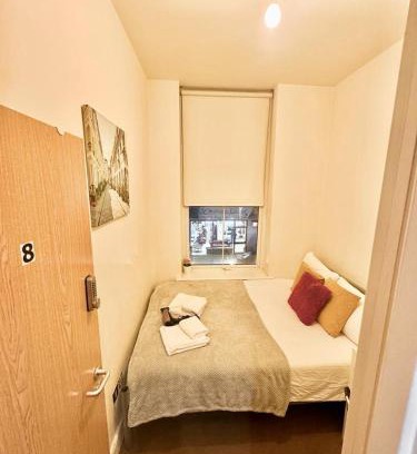 Euston Casa | Euston Station Central Apartment 161 1 and 3