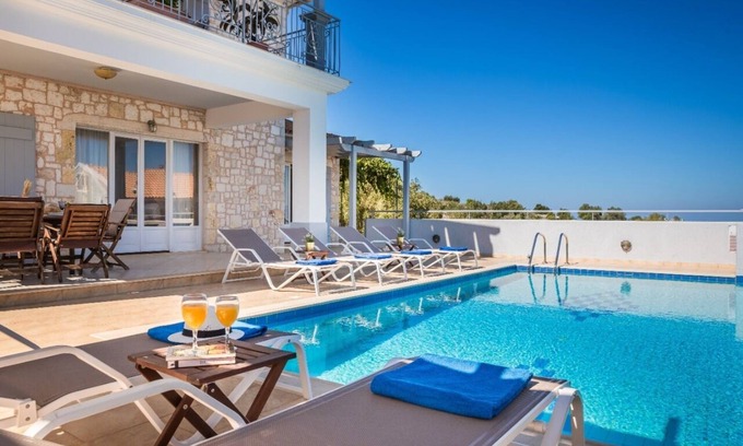 Katsarata Villa | Evanthia - Tres Habitaciones Villa, Capacidad 6
