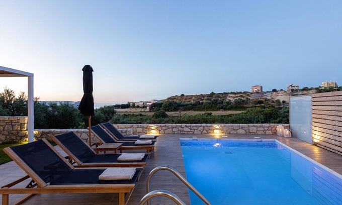 Sfakaki Villa | Eveland Accesible Villa 2