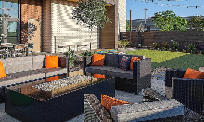 Alpharetta Hotel | EVEN Hotel Alpharetta - Avalon Area by IHG