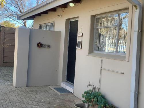 Fichardt Park Casa | Evening Star Guest Units