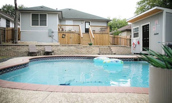McKinney Casa | Event-Ready Family Getaway ~3BR Home+ Private Pool Close to Airport, DT, & F1
