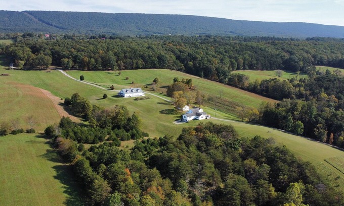 Berkeley Springs Casa | Events at The Estate in wonderful Berkeley Springs, WV
