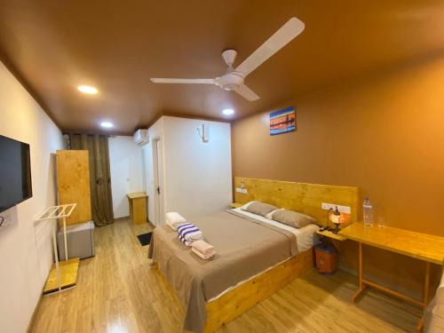 Mathiveri Casa | Ever Blue Guest House