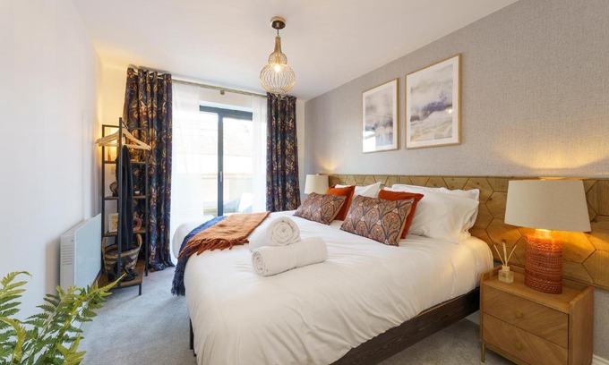 Staple Hill Apartamento | Evergreen - 2 Bed Luxury Apartment by Mint Stays