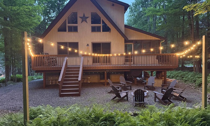 Lake Ariel Casa | Evergreen Escape at The Hideout
