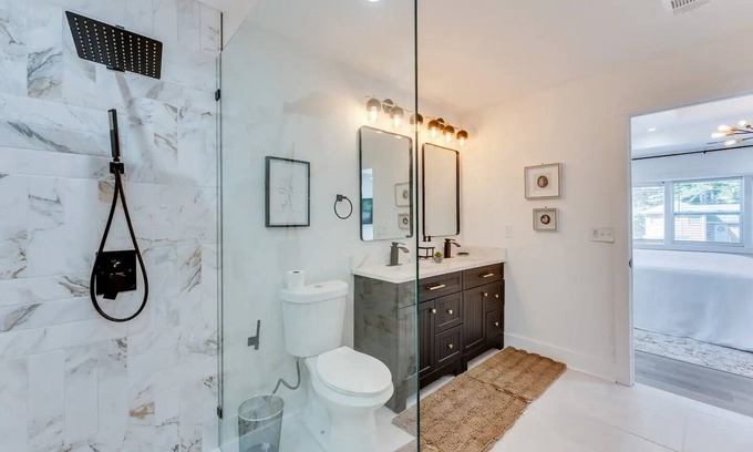 Colonial Homes Apartamento | Evergreen Homes