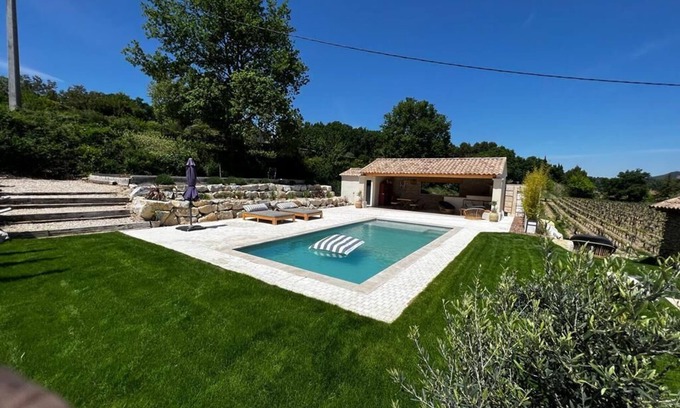 Sarrians Casa | EVERYTHING TO LIVE OUTSIDE WITHOUT A NEIGHBOR