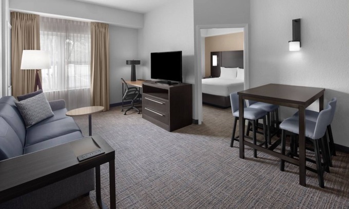 Oldsmar Hotel | Everything You Need For The Perfect Vacation! Outdoor Heated Pool, Pet-friendly!