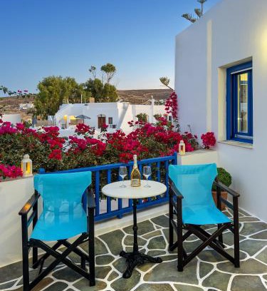 Folegandros Town Casa | Evgenia Rooms and Apartments