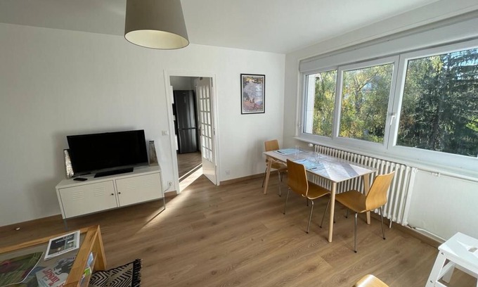 Evian-les-Bains Apartamento | 🔆 Evian Vue Lac Location Vacances 🌊