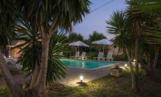 Sarlata Casa | EVITA STUDIOS