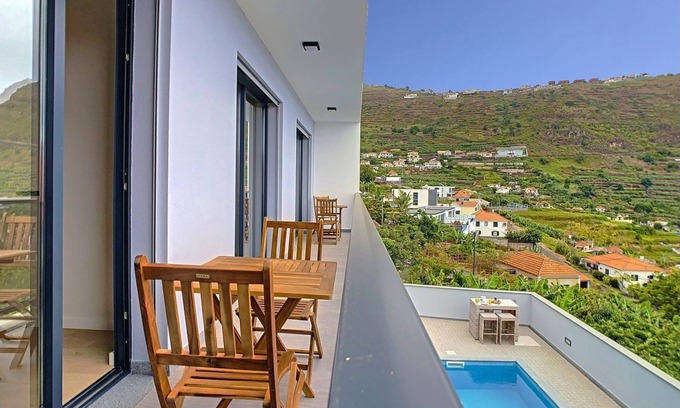 Arco da Calheta Casa | Evoque Villa by LovelyStay