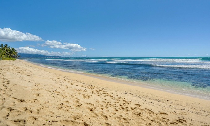 Ewa Apartamento | Ewa Beach Apartment ~ 1 Mi to Puʻuloa Beach Park!