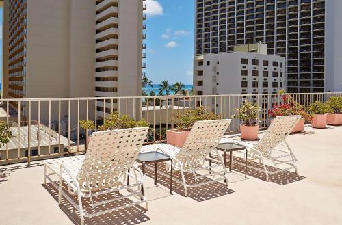 Waikiki Hotel | Ewa Hotel Waikiki
