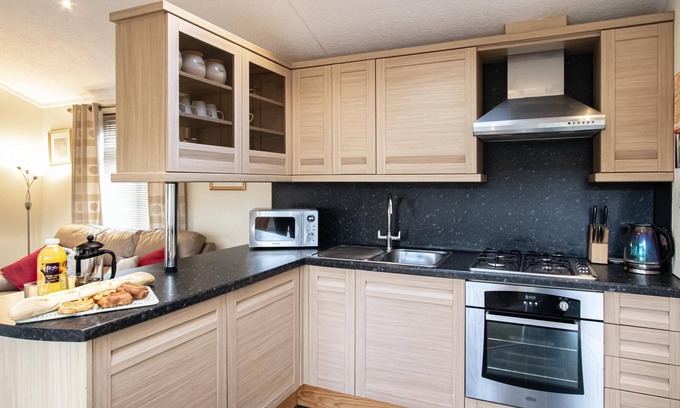 Troutbeck Cabina | Ewe View - a holiday lodge that sleeps 4 guests in 2 bedrooms