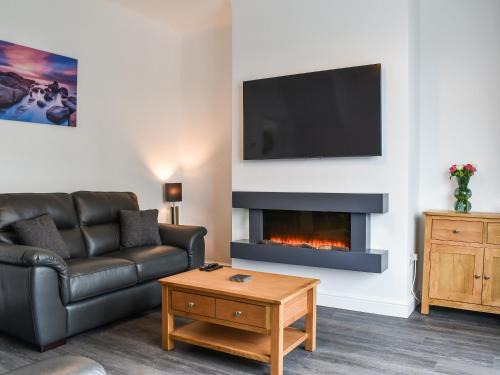 Lytham St. Anne's Casa | Excalibur Cottage