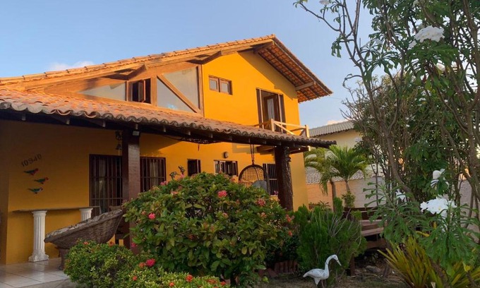 Coqueiro Casa | Excelente casa na Praia do Coqueiro com 4 suítes a 100m da praia