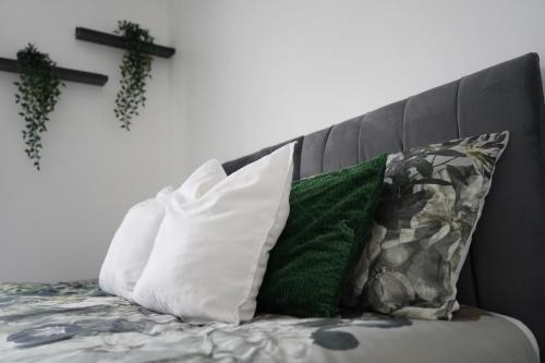 Gravesend Casa | Excellency Stays , Contractors ,families , Comfort Home , Free Parking ,