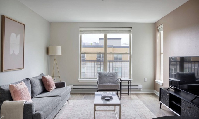 Yesler Terrace Apartamento | Excellent First Hill 1BR w/ Gym, Lounge & Rooftop, by Blueground