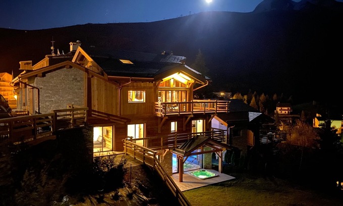 Les Deux Alpes Chalet De Esquí | Exceptional view, Swimming pool, Sauna, Jacuzzi, Cinema, Massage, Billiards, Sport