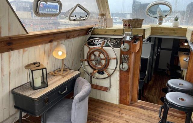 Ouistreham Alquiler De Eote | Exceptionnel bateau maison reine mathilde