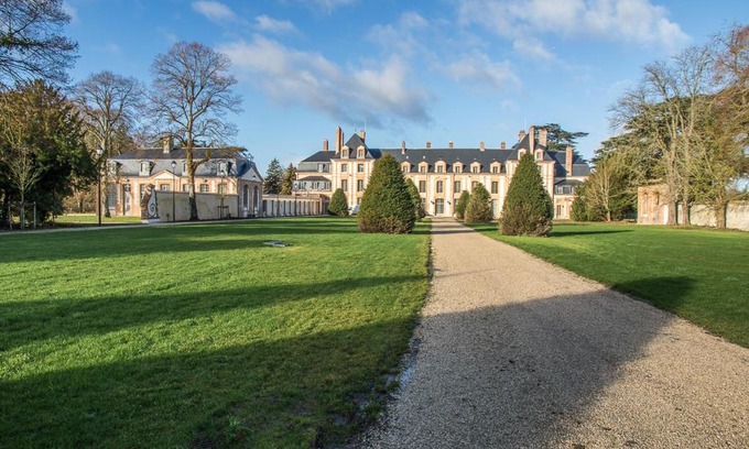 Abondant Apartamento | Exceptionnel Château près de Paris
