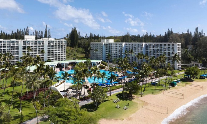 Lihue Complejo | Exciting Water Adventures! Beachfront Resort! W/ Pool Access & Airport Shuttle!