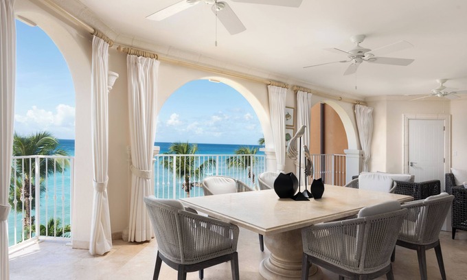 Little Battaleys Apartamento | Exclusive 3-bedroom apartment with AC and fitness room - Saint Peters Bay 403