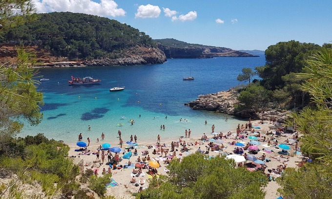 Sant Carles de Peralta Villa | Exclusive 4 Bedroom Villa with Private Pool, Ibiza Villa 1262
