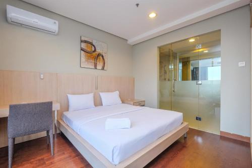 Bangka Apartamento | Exclusive and Comfy Studio Kemang Mansion Apartment By Travelio