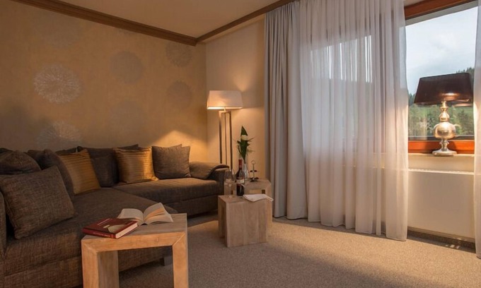 Niederlandenbeck Apartamento | Exclusive apartments with separate living room/bedroom and balcony
