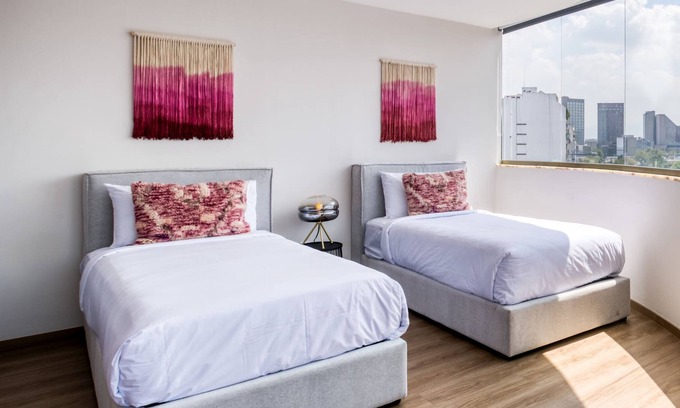 Granada Condominio | Exclusive Apt w/ Balcony | 2 Crazy Rooftops+Gym+B/Center