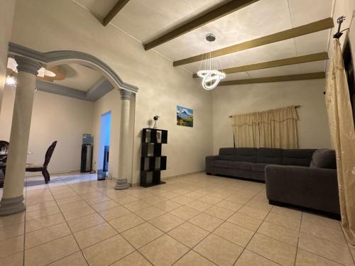 Sector 1 Nor-Oeste Casa | Exclusive Casa Platino Los Alamos