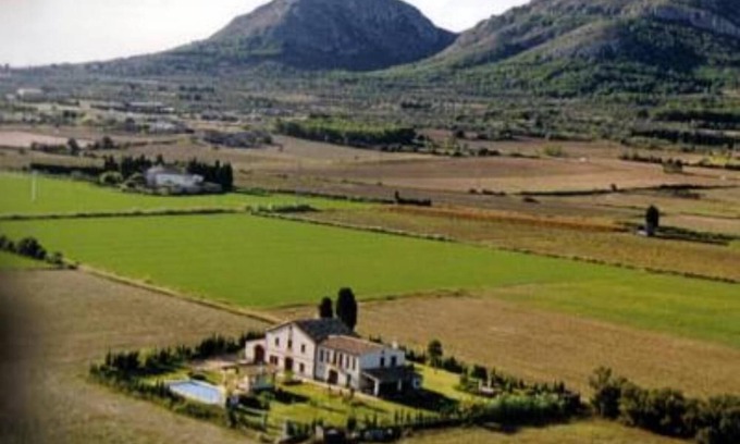 Torroella de Montgri Cabaña | Exclusiva masía de alquiler en L'Estartit-Torroella de Montgrí