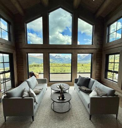 Møre og Romsdal Chalet De Esquí | Exclusive Fjord Lodge with Private Jacuzzi and Epic Views