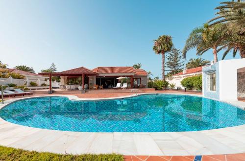 Campo Internacional Maspalomas Chalet De Esquí | Exclusive Home Maspalomas