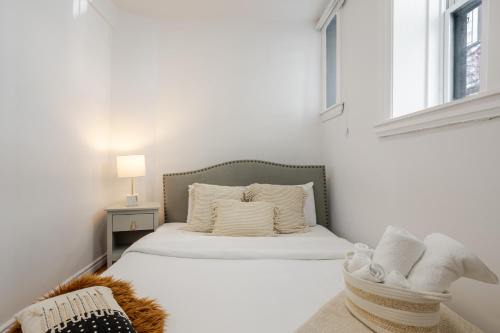 Shaughnessy Village Apartamento | Exclusive Loft Living in the Heart of Montreal