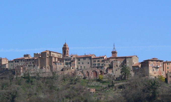 Citta della Pieve Villa | vistas a la Toscana, piscina climatizada vallada, situada en una finca privada, a 10 km de la Toscana