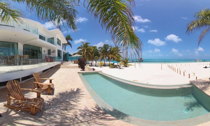 Punta Cancún Casa | Ubicación exclusiva y segura: Mar turquesa con playa de arena blanca SIN ALGAS