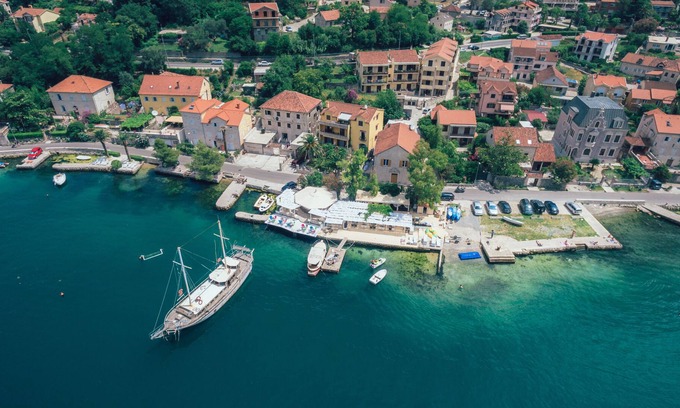Kotor Villa | Exclusive Seafront Villa Dobrota