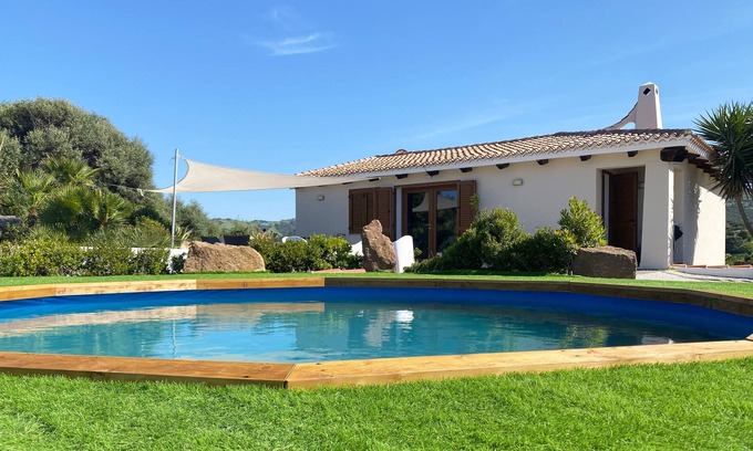 Lu Bagnu Villa | Villa Exclusiva con Vistas al mar a Lu Bagnu - Castelsardo