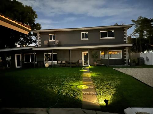 Survey Creek Casa | Exec Suites 7 min to Ocean