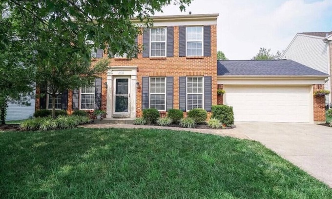 Mount Washington Casa | Executive 4bd Home with Pool/Tennis/Playground!