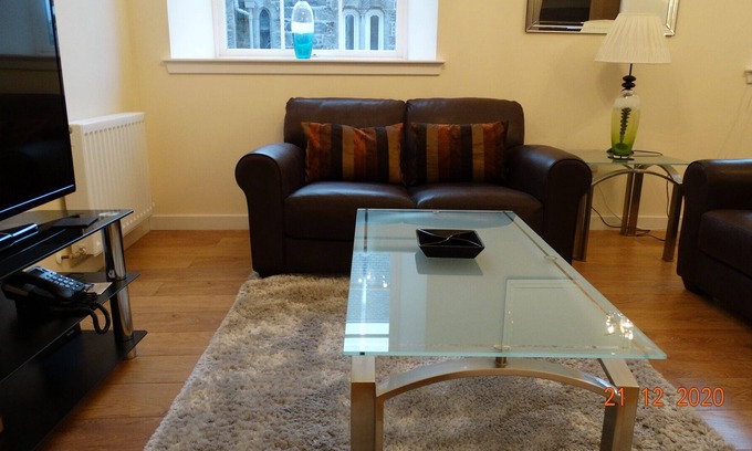 Aberdeen West End Apartamento | Executive apartment, 2 bedrooms and 2 bathrooms., quiet but near city centre