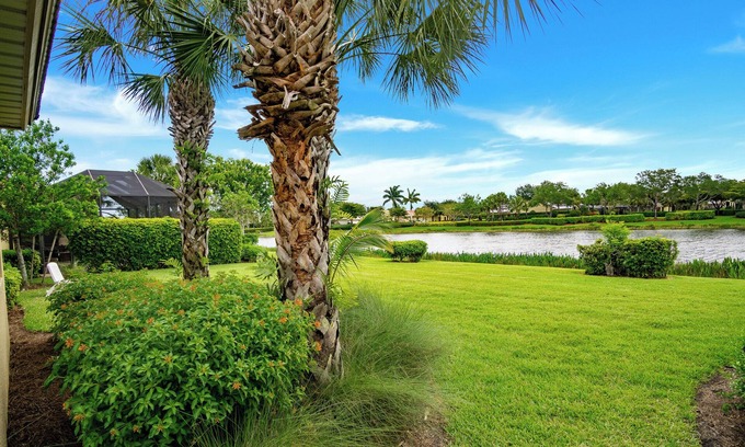 Fort Myers Casa | Executive Home/Beautiful View/30-Day Discount