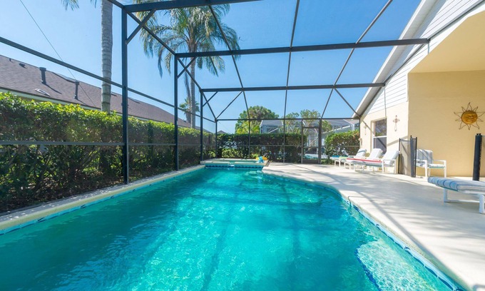 Indian Point Villa | Villa privada ejecutiva de Disney, piscina de 30 pies, spa, King, TV de alta definición, Netflix, Wifi