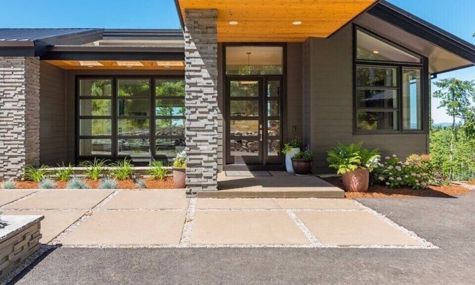 Sherwood Casa | Executive Retreat| Incredible Views | Smores Around the Firepit